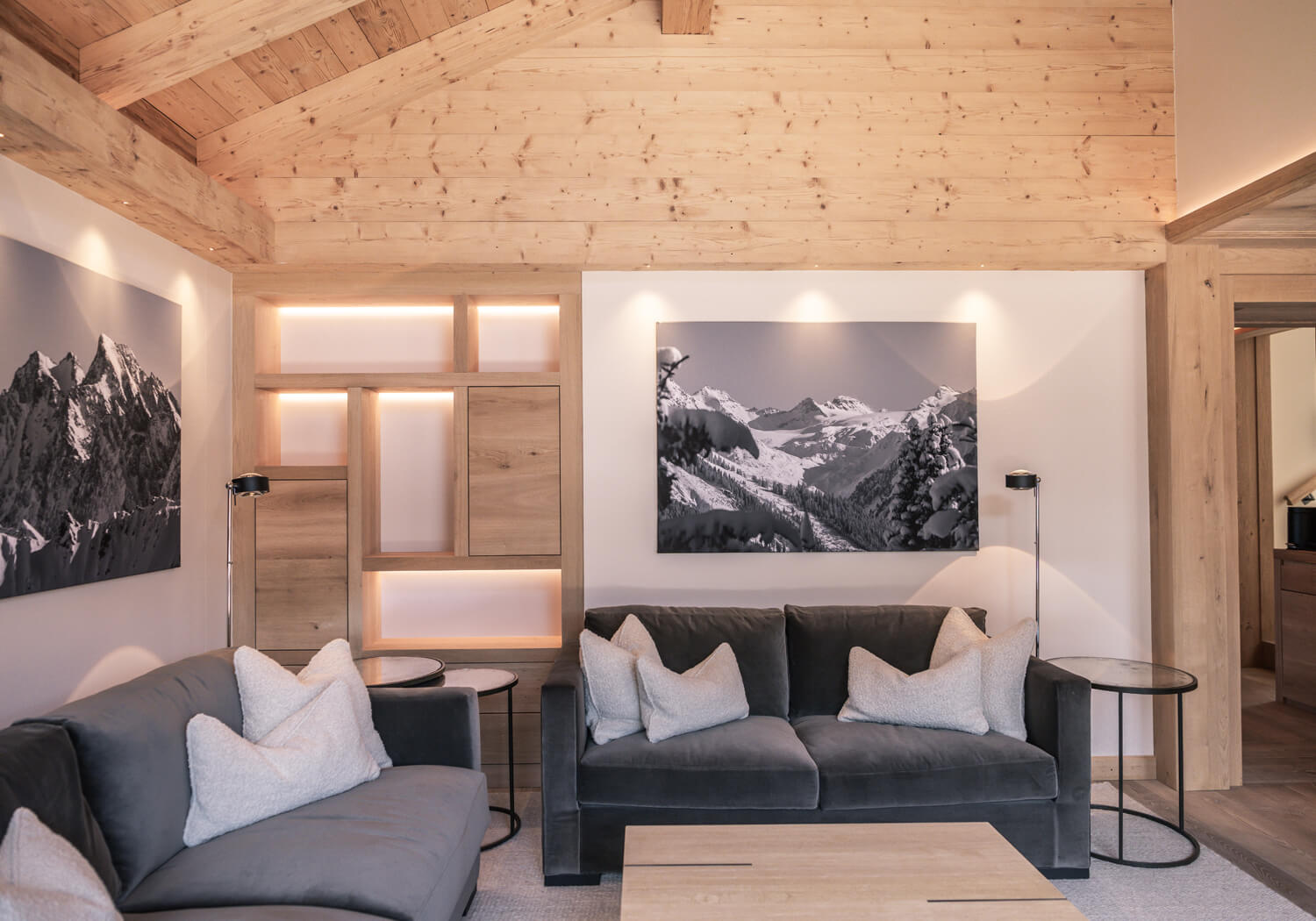 Moderne Ferienwohnung in den Bergen - Bärtsch Architektur, Baumanagement, Innenarchitektur, Innenausbau - Klosters (Graubünden) Zürich