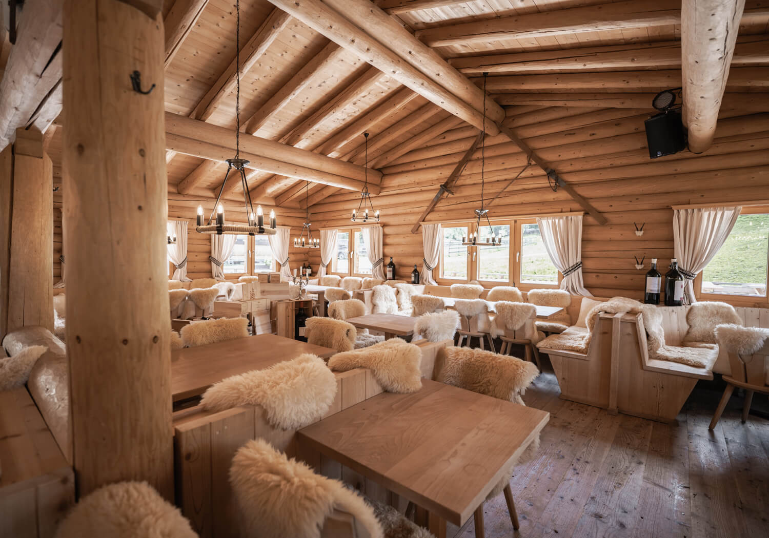 Berghütte in den Bergen - Bärtsch Architektur, Baumanagement, Innenarchitektur, Innenausbau - Klosters (Graubünden) Zürich