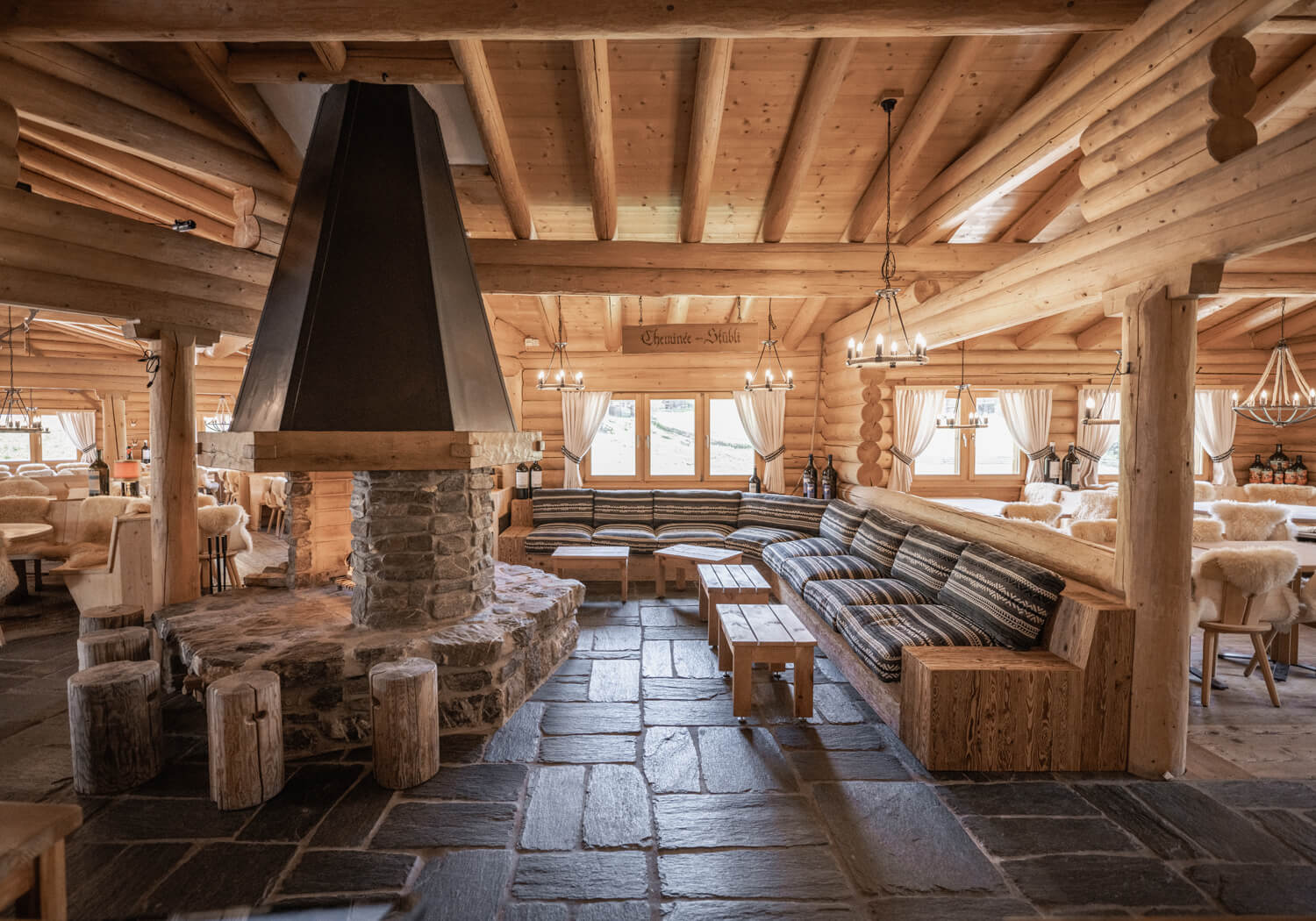 Berghütte in den Bergen - Bärtsch Architektur, Baumanagement, Innenarchitektur, Innenausbau - Klosters (Graubünden) Zürich