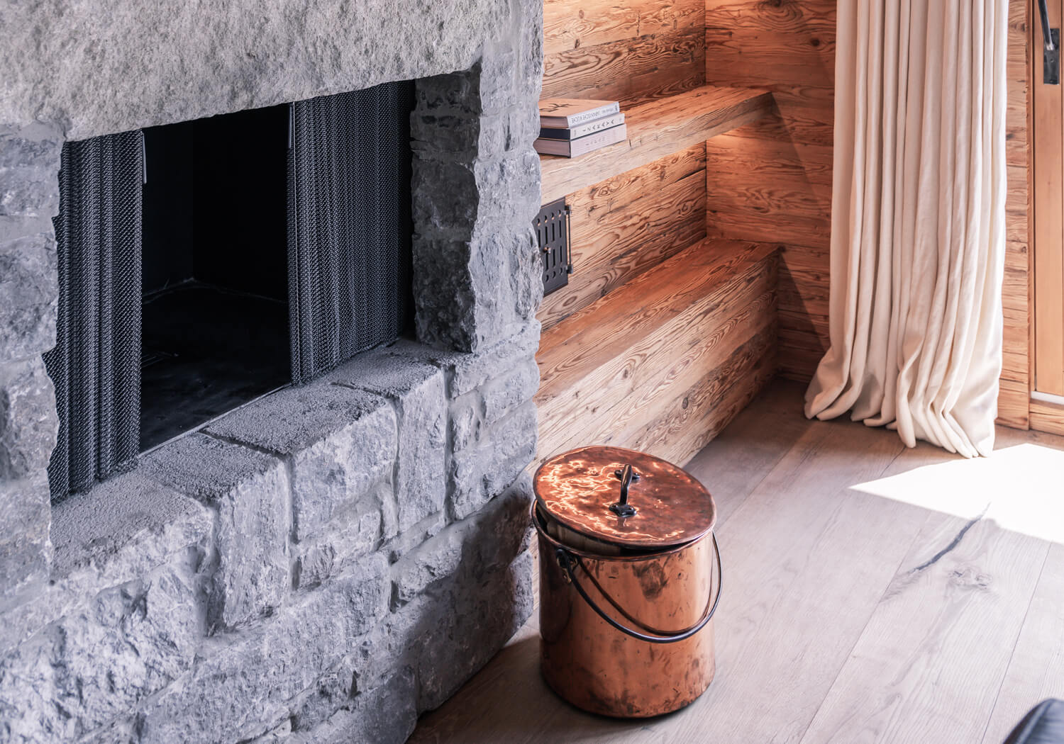 Ferienchalet in den Bergen - Bärtsch Architektur, Baumanagement, Innenarchitektur, Innenausbau - Klosters (Graubünden) Zürich